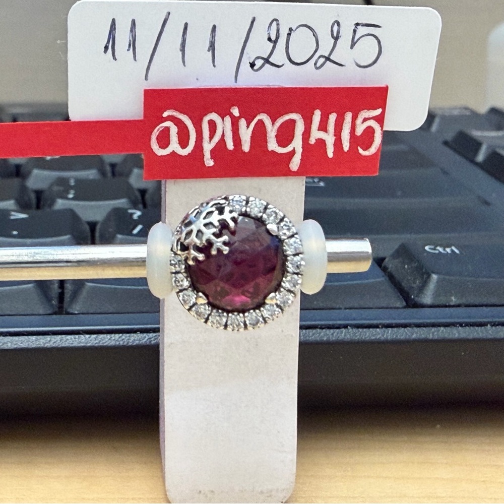 Pandora Dazzling Snowflake with Cerise Crystal